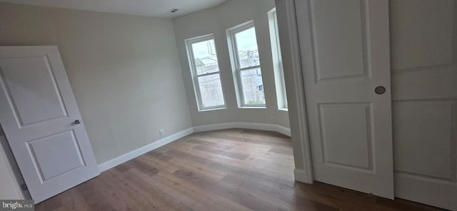 1755 S TAYLOR ST, Philadelphia, PA 19145