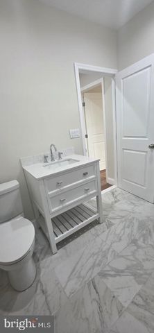 1755 S TAYLOR ST, Philadelphia, PA 19145
