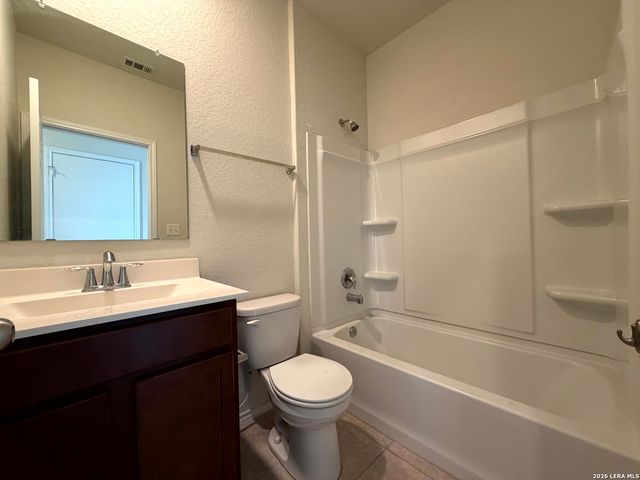 10362 McQueeney, San Antonio, TX 78252