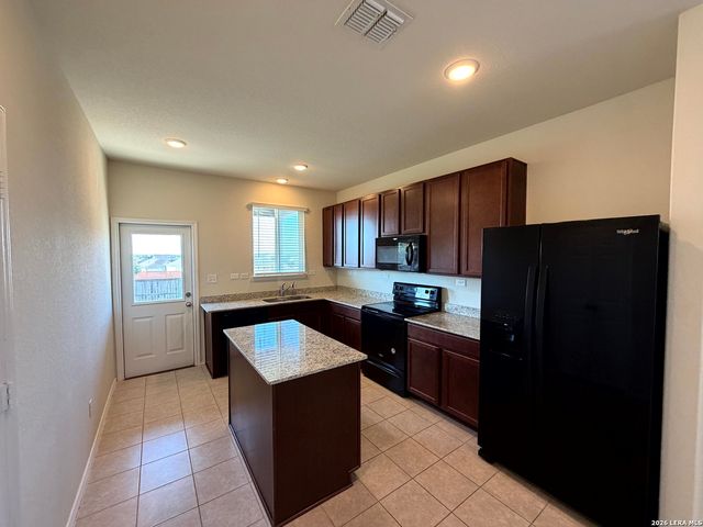 10362 McQueeney, San Antonio, TX 78252
