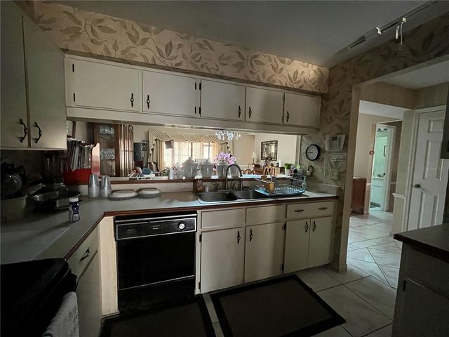 8266 AMBROSE COVE WAY, Orlando, FL 32819