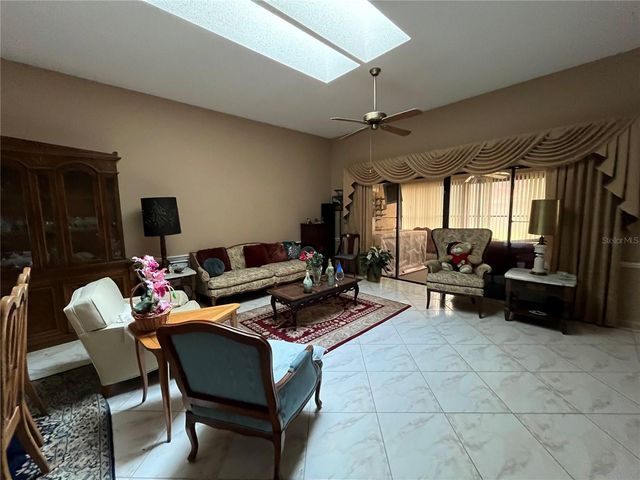 8266 AMBROSE COVE WAY, Orlando, FL 32819