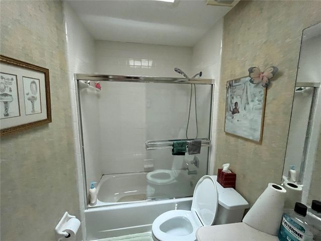 8266 AMBROSE COVE WAY, Orlando, FL 32819