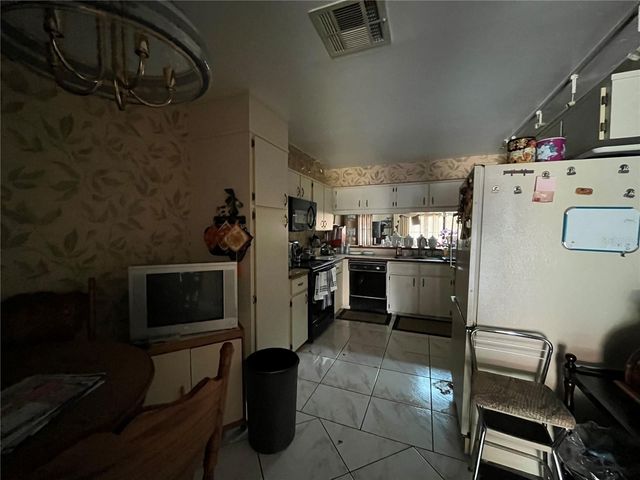 8266 AMBROSE COVE WAY, Orlando, FL 32819