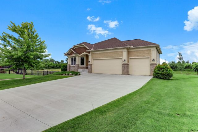 9937 8th Street N, Lake Elmo, MN 55042