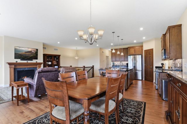 9937 8th Street N, Lake Elmo, MN 55042