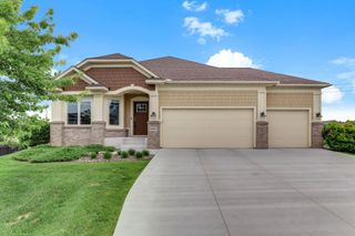 9937 8th Street N, Lake Elmo, MN 55042