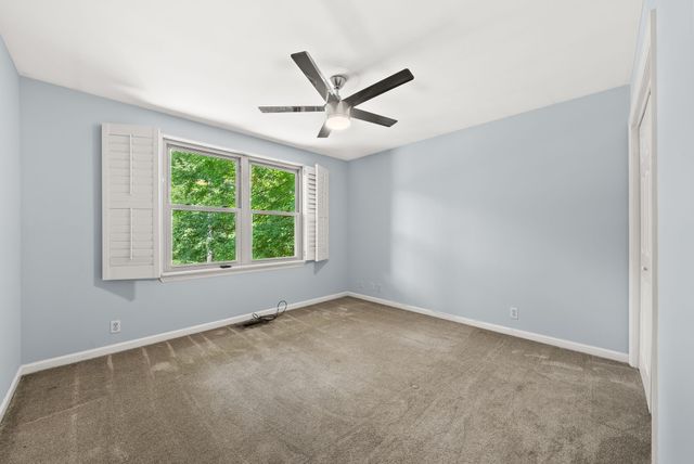 8008 Quail Creek Rd, Nashville, TN 37221