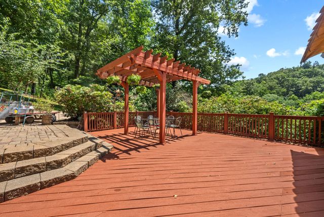 8008 Quail Creek Rd, Nashville, TN 37221