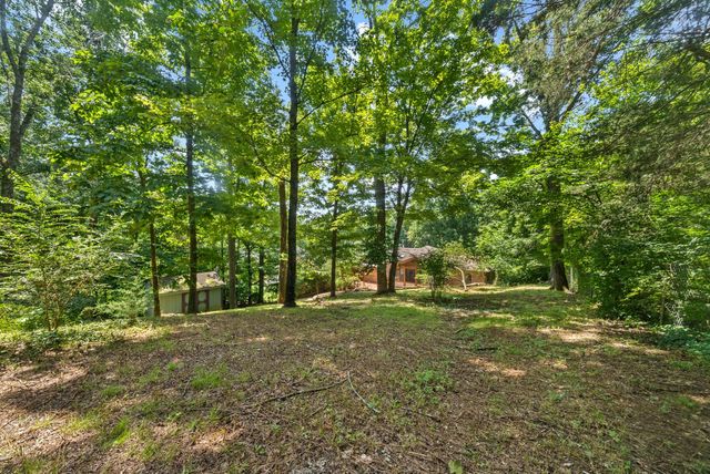 8008 Quail Creek Rd, Nashville, TN 37221