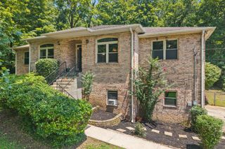 8008 Quail Creek Rd, Nashville, TN 37221