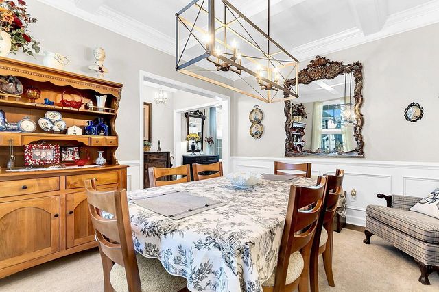 562 Dunswell Drive, Summerville, SC 29486