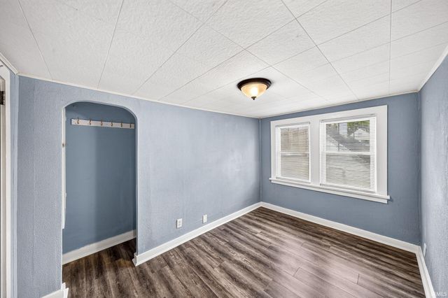 1406 Milburn Boulevard, Mishawaka, IN 46544
