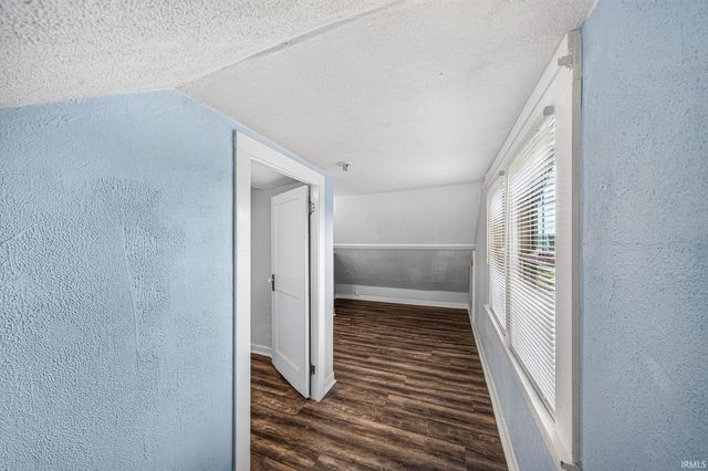 1406 Milburn Boulevard, Mishawaka, IN 46544
