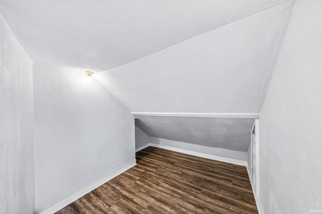 1406 Milburn Boulevard, Mishawaka, IN 46544