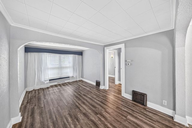1406 Milburn Boulevard, Mishawaka, IN 46544