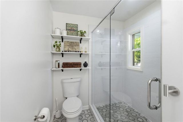 2770 Parkview Drive NE, Atlanta, GA 30345