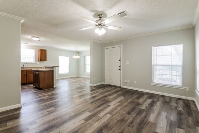 2536 Kool Avenue, Dallas, TX 75241