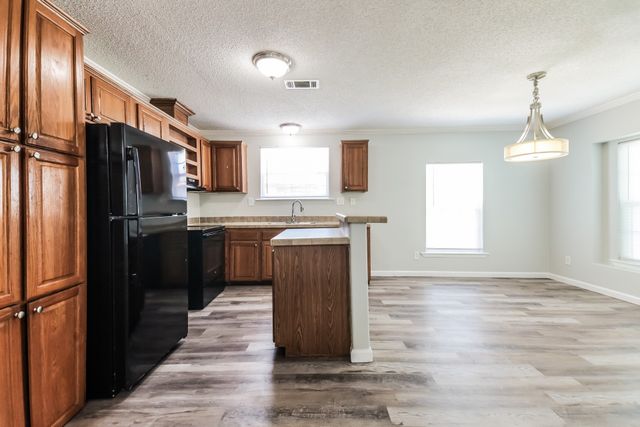 2536 Kool Avenue, Dallas, TX 75241