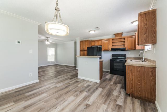 2536 Kool Avenue, Dallas, TX 75241