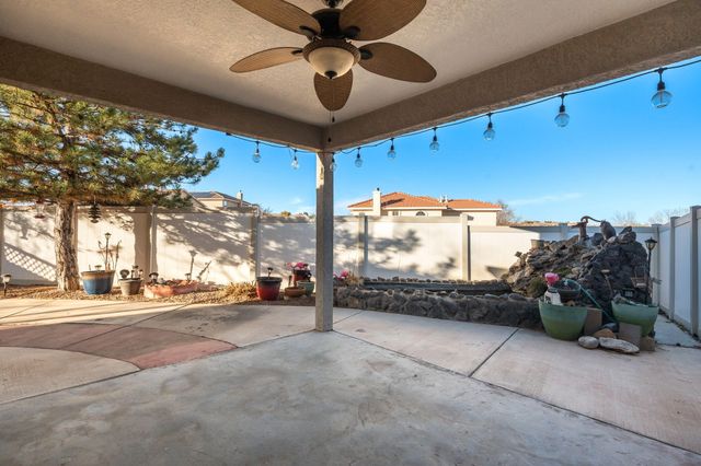 10359 Rio Los Pinos Drive NW, Albuquerque, NM 87114