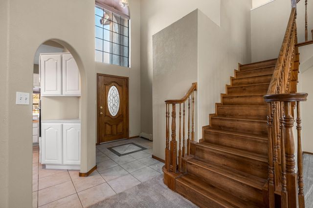 10359 Rio Los Pinos Drive NW, Albuquerque, NM 87114
