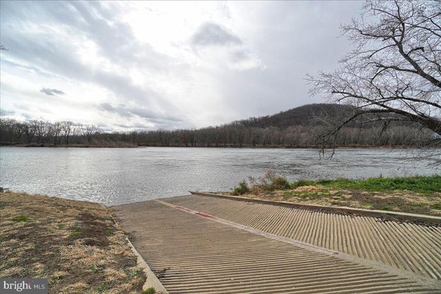 1700 CANAL RUN, Point Of Rocks, MD 21777