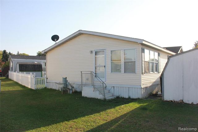 7065 El Paso Boulevard, Romulus, MI 48174