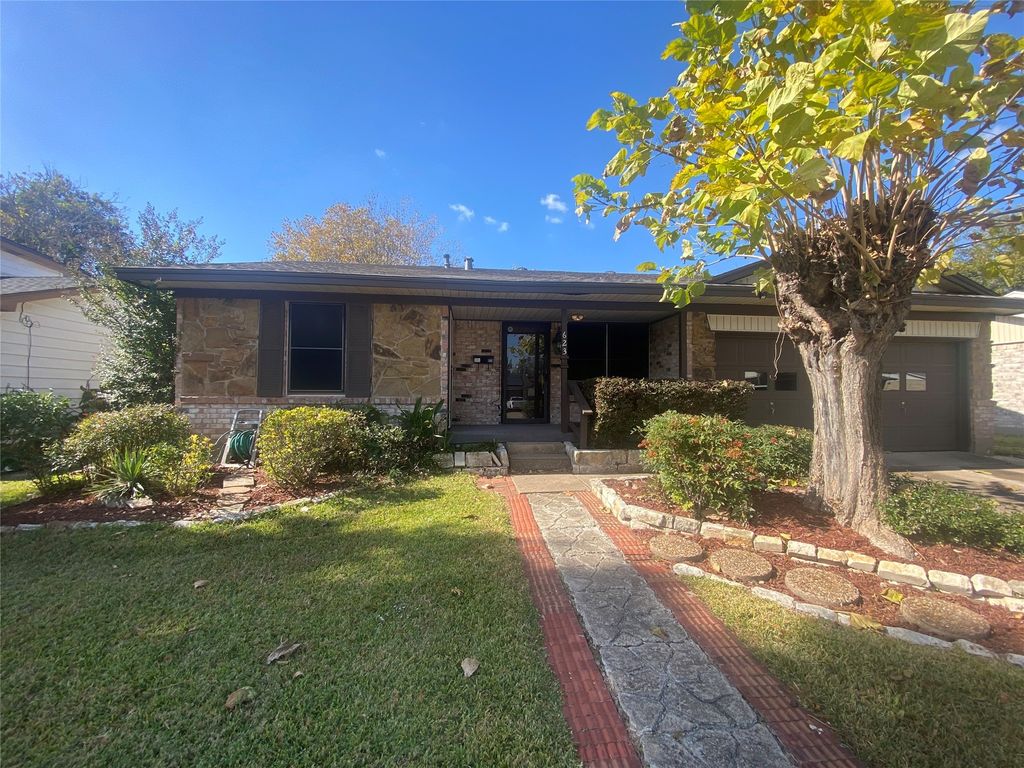 623 Caladium Drive, Mesquite, TX 75149