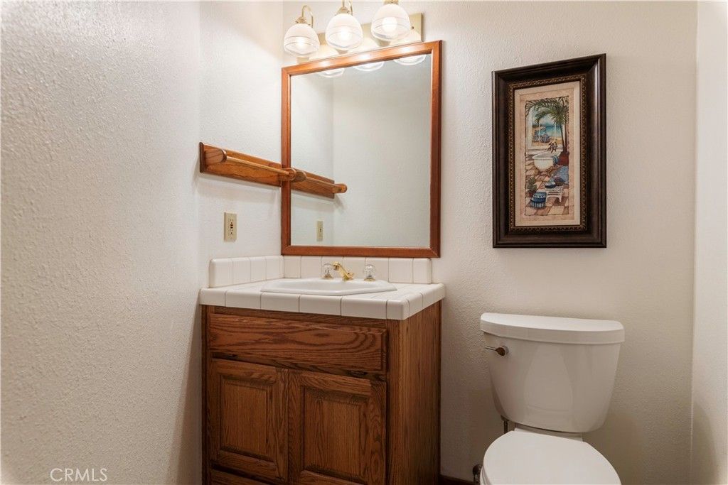 Image 7 of property listing at 8581 Paradise Valley Boulevard, Lucerne, CA 95458