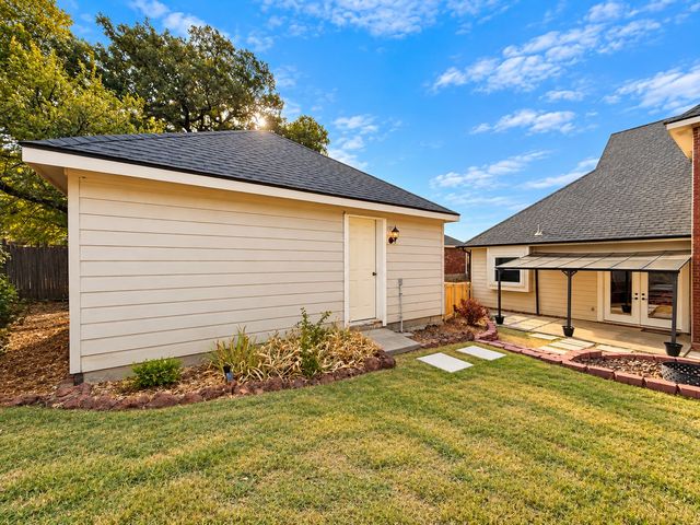 1517 Buena Vista Drive, Denton, TX 76210