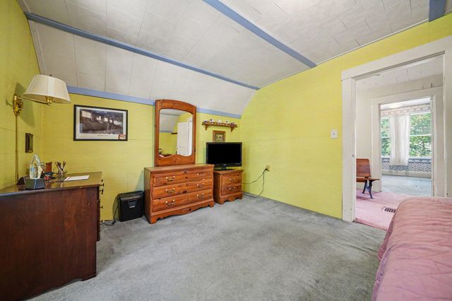606 Division Street, La Porte, IN 46350