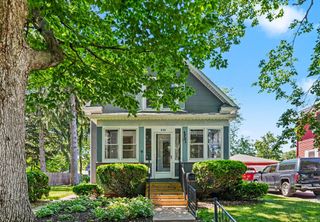 606 Division Street, La Porte, IN 46350
