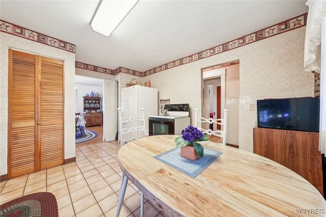 17 South Shore Boulevard, Lackawanna, NY 14218