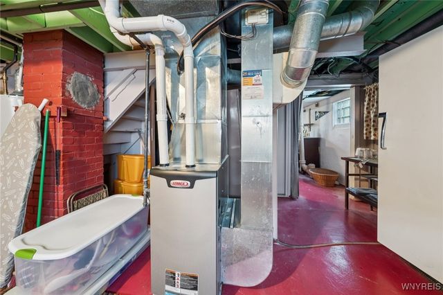 17 South Shore Boulevard, Lackawanna, NY 14218