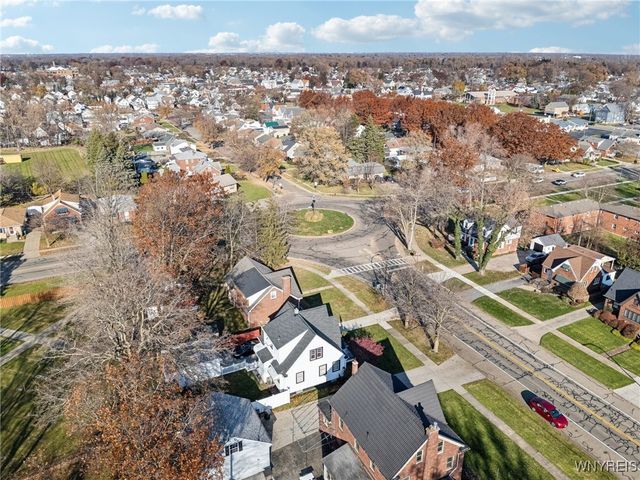 17 South Shore Boulevard, Lackawanna, NY 14218