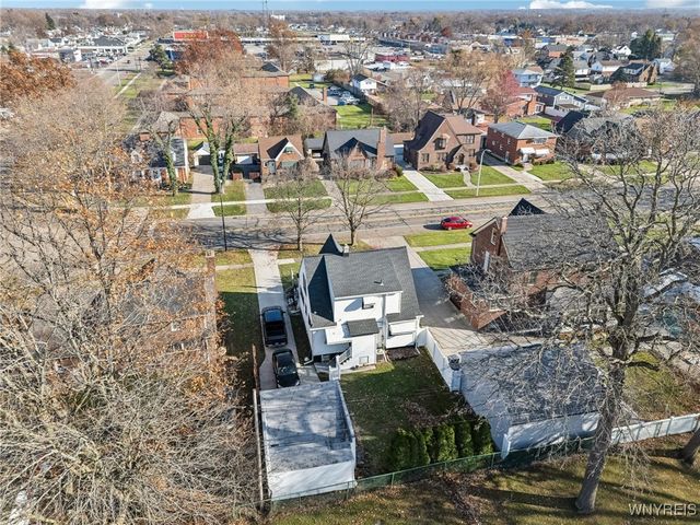 17 South Shore Boulevard, Lackawanna, NY 14218