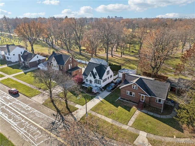 17 South Shore Boulevard, Lackawanna, NY 14218