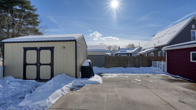 210 S 4th Street, Byesville, OH 43723