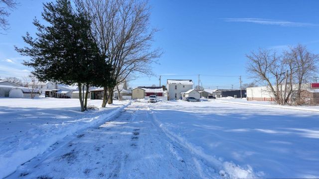 210 S 4th Street, Byesville, OH 43723