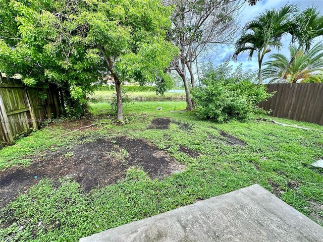 2514 NE 41st Ave, Homestead, FL 33033