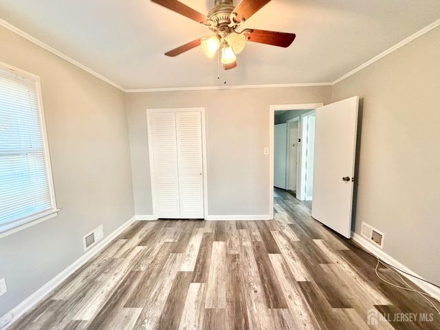 17 Woodbridge Street, New Brunswick, NJ 08901