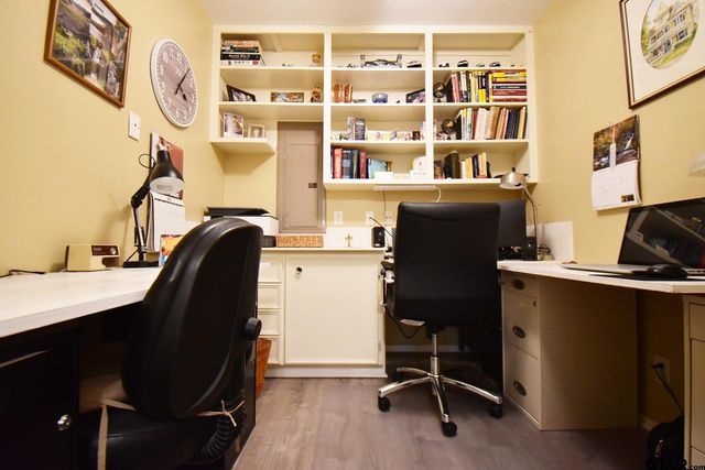 1218 Kingsbury Rd, Tyler, TX 75701