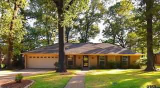 1218 Kingsbury Rd, Tyler, TX 75701