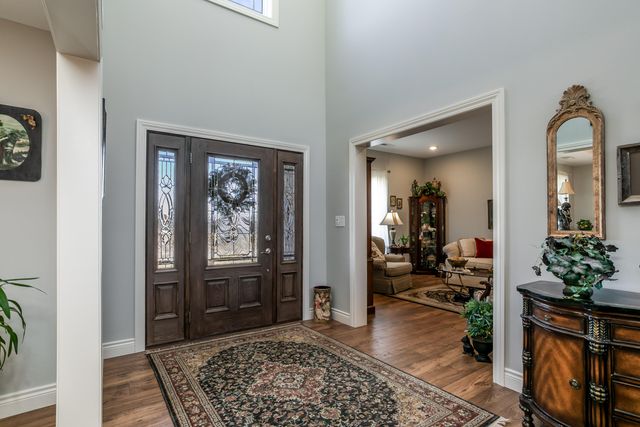 5602 N LIGHTPOST CT, Columbia, MO 65201