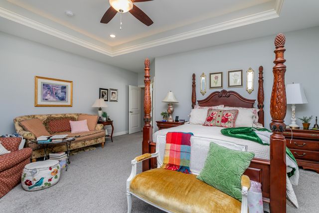 5602 N LIGHTPOST CT, Columbia, MO 65201