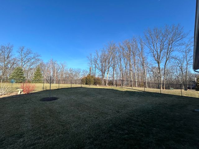 5602 N LIGHTPOST CT, Columbia, MO 65201