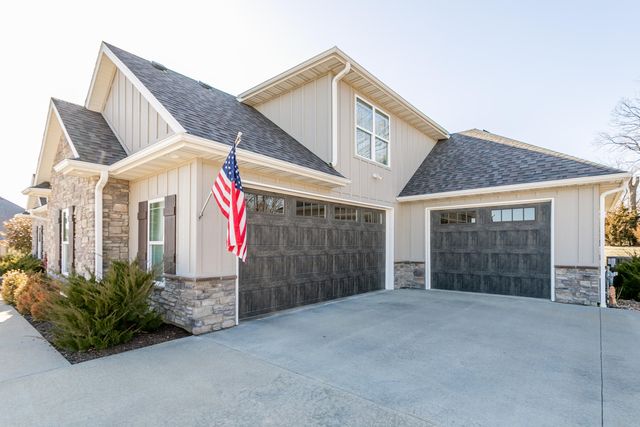 5602 N LIGHTPOST CT, Columbia, MO 65201