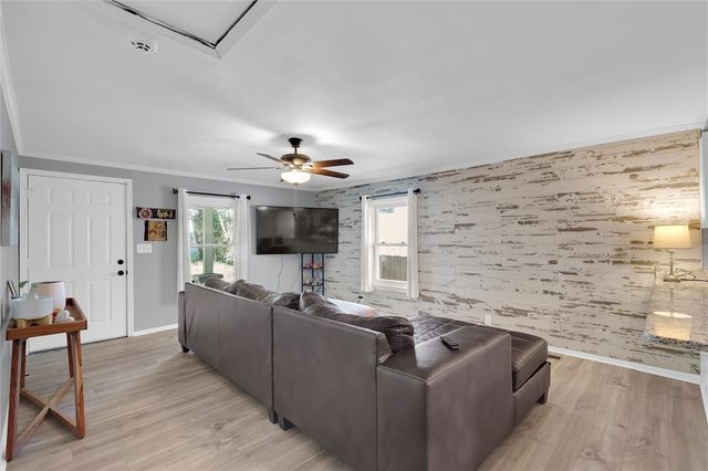 115 May Street, Easley, SC 29640