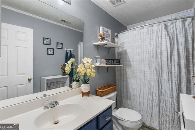 5077 Newpark Drive, Acworth, GA 30101